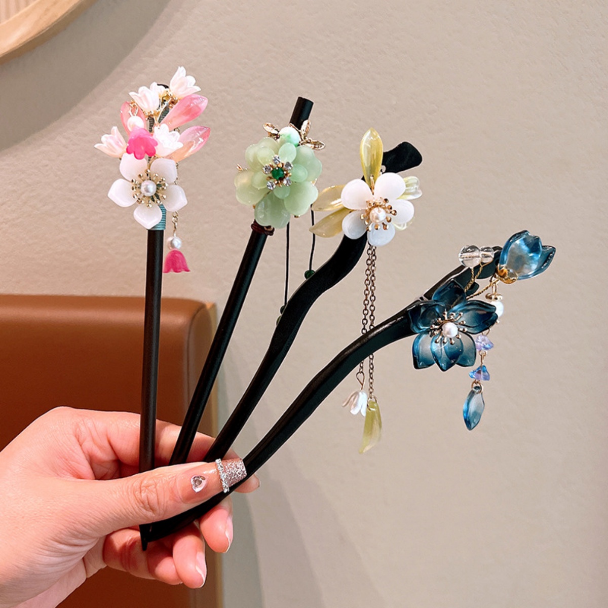 Exquisite Flower Tassel Wooden - Supply Florist ulasan dan harga